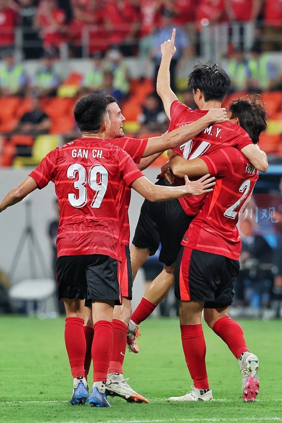 南宫官方网站-成都蓉城迎意大利杯关键赛，今晨手感冰凉，赛场秩序良好，球队文化再被提及的简单介绍