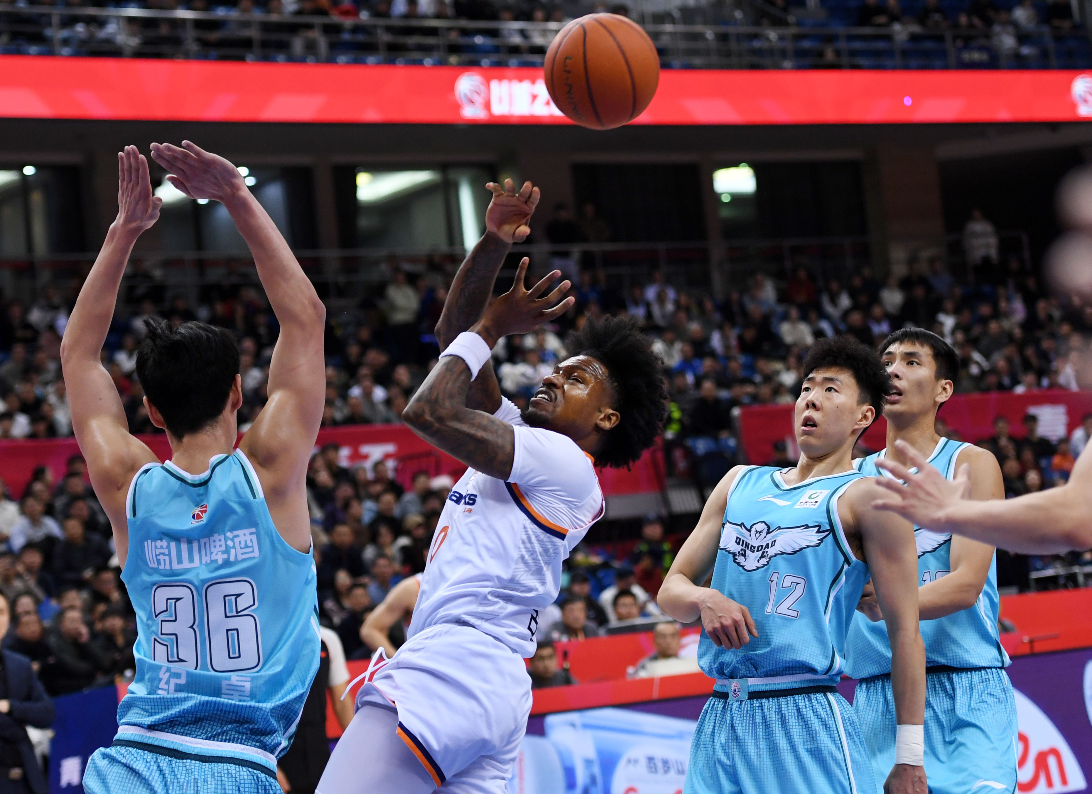 南宫NG-关于里程碑夜！上海久事远射贴柱，CBA常规赛冲刺阶段刷纪录，引发热议，赛程密集仍需轮换的信息