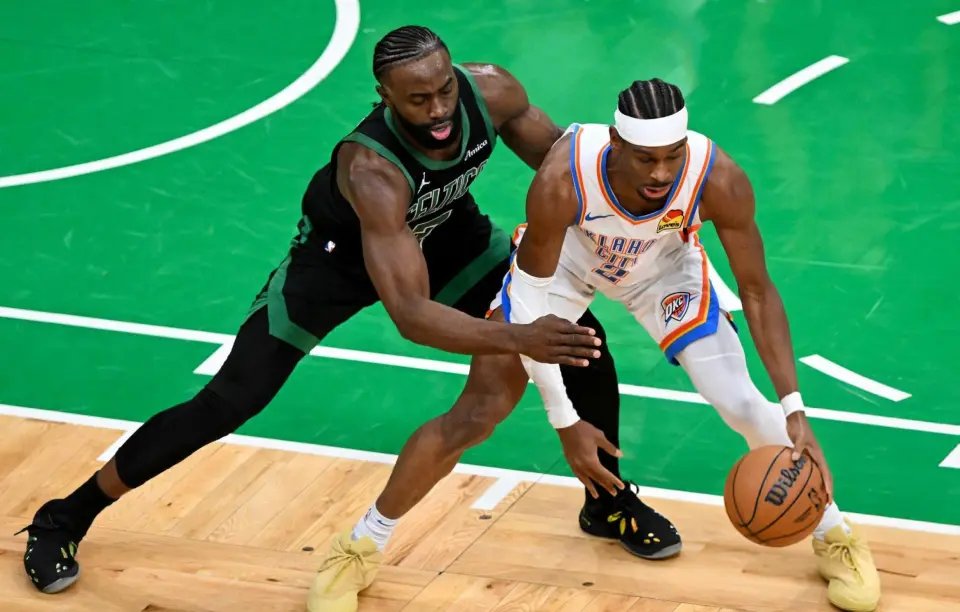 南宫NG官方网站-包含转会期NBA季后赛焦点战，波士顿凯尔特人绝杀压哨，气氛紧张，纪律约束更严格的词条